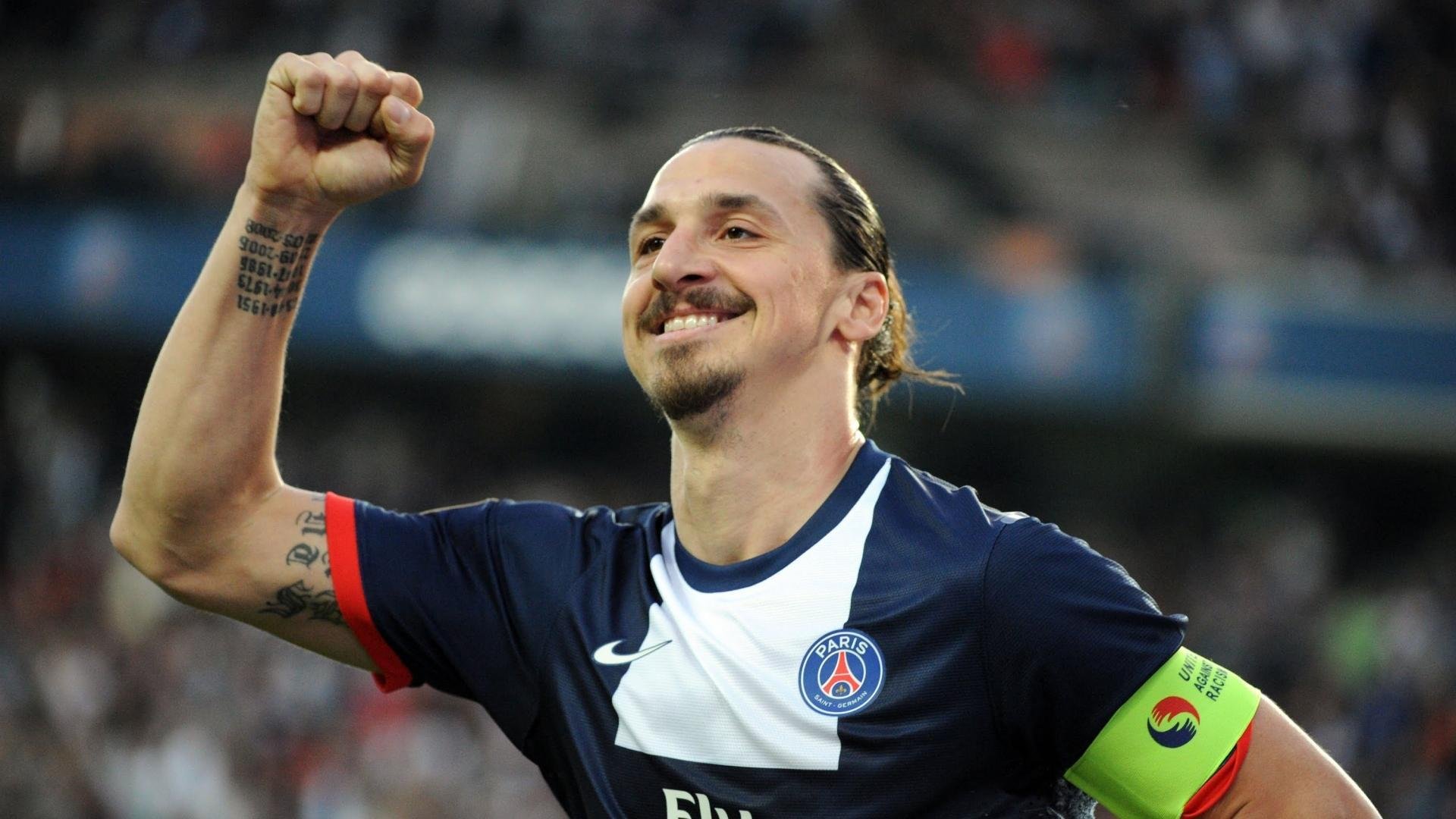 爱游戏在线-中超联赛营销策略创新，球迷互动频频，中超俱乐部运营